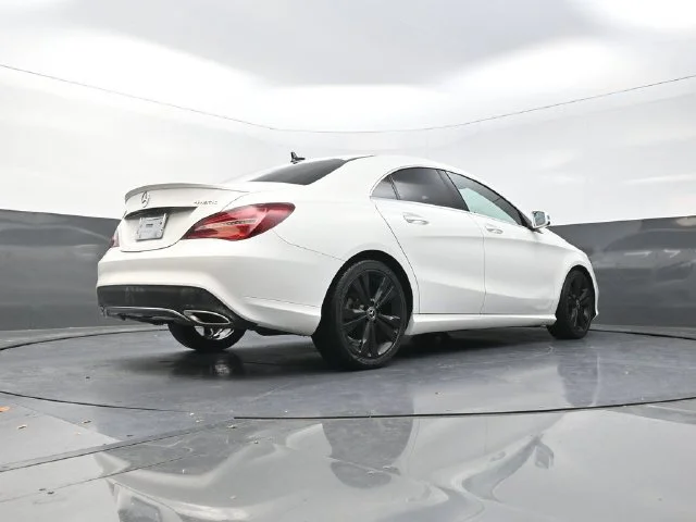 Used 2019  Mercedes-Benz CLA 250 image 37