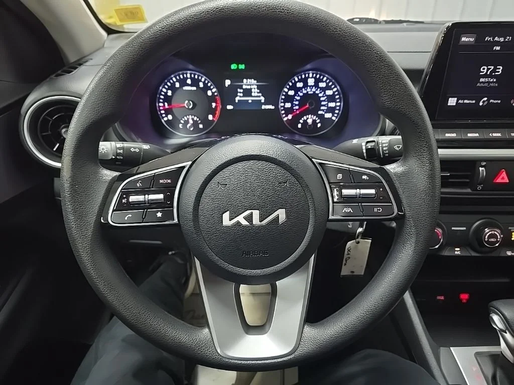 Used 2024 Gray Kia LXS image 18