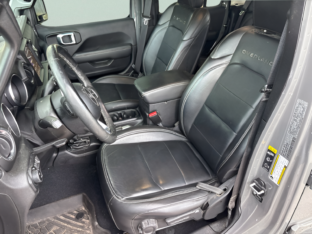 Certified Used 2021 Gray Jeep Overland image 9