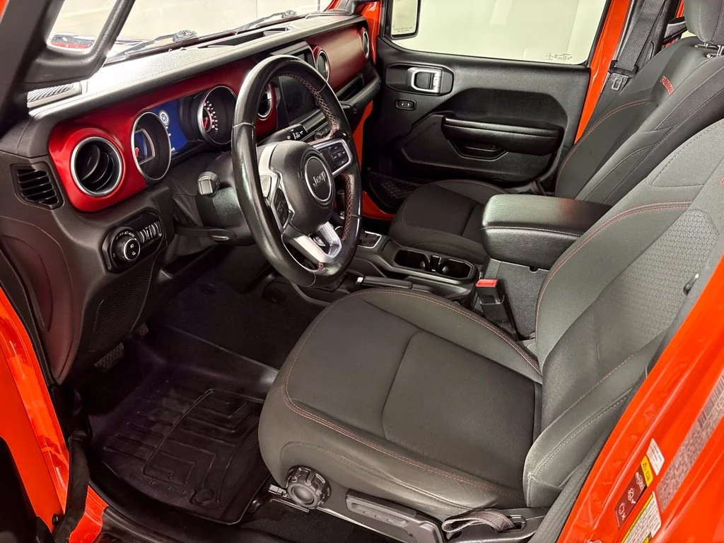 Used 2020 Orange Jeep Rubicon image 31
