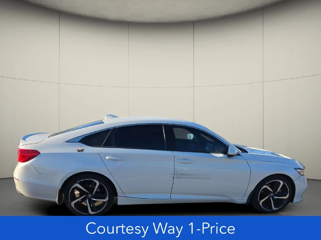 Used 2018 White Honda Sport image 11