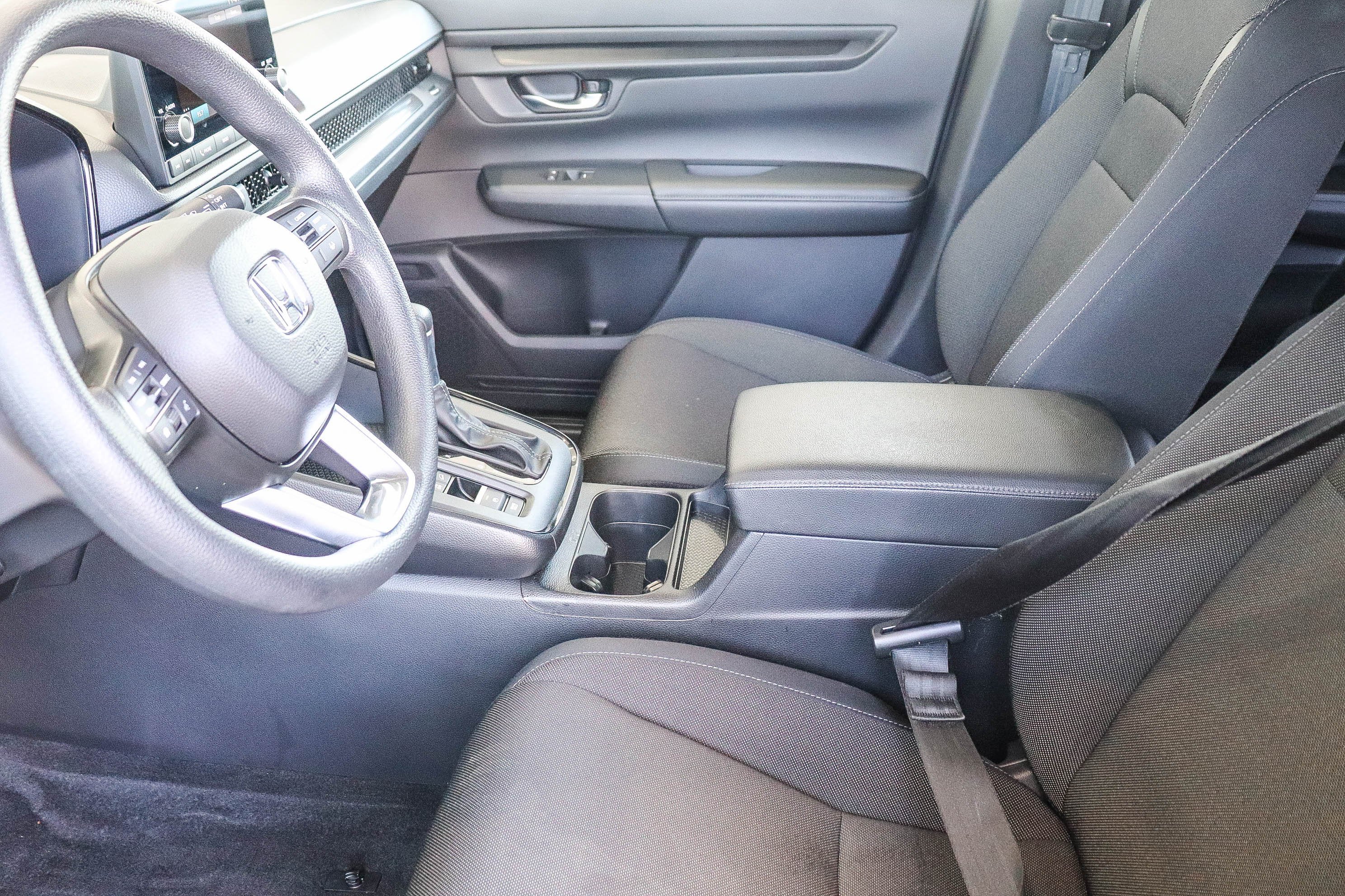 2025 Honda CR-V LX - Photo 57