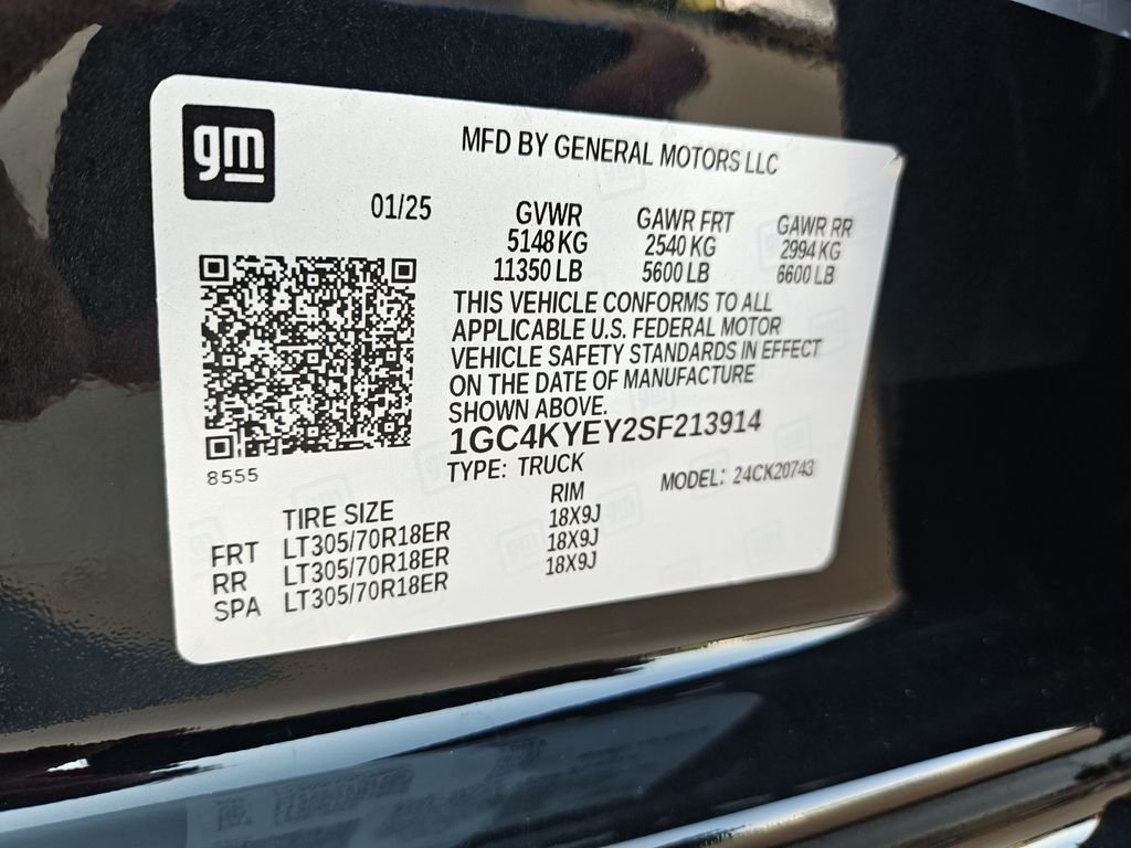 Used 2025 Black Chevrolet ZR2 image 26