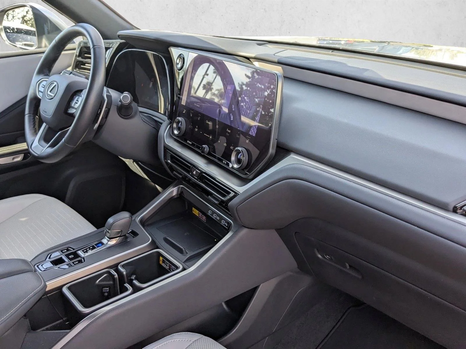 2024 Lexus TX 350 - Photo 21
