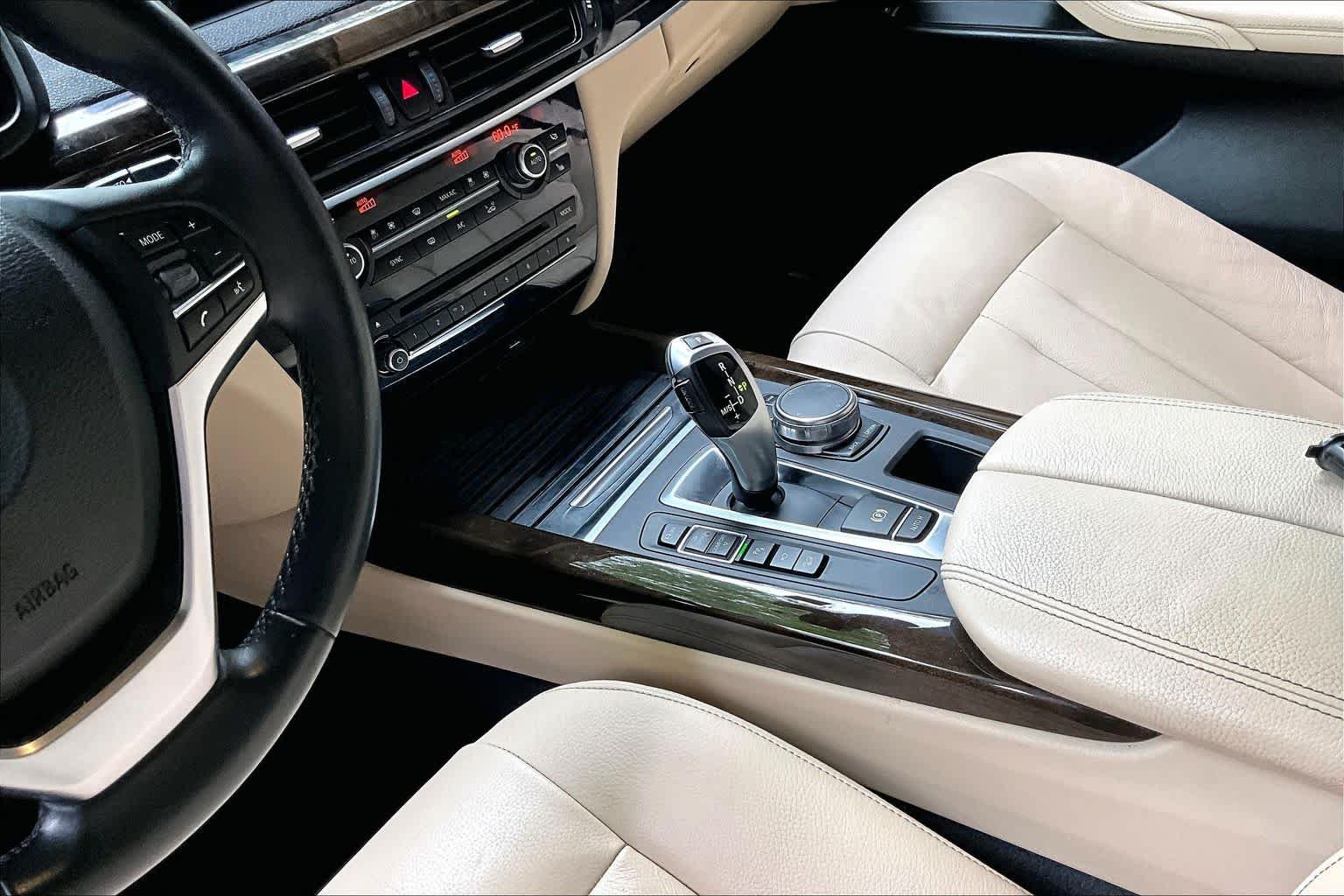 Used 2017 Imperial Blue Metallic BMW xDrive35i image 16