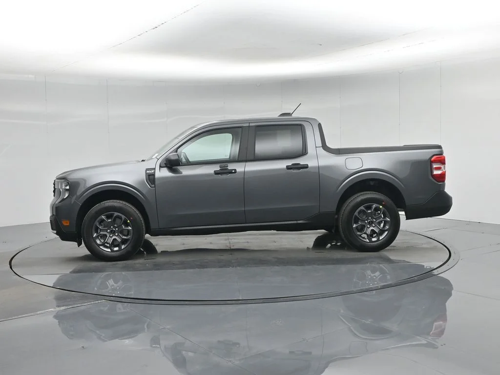 Certified Used 2026 Gray Ford XLT image 28