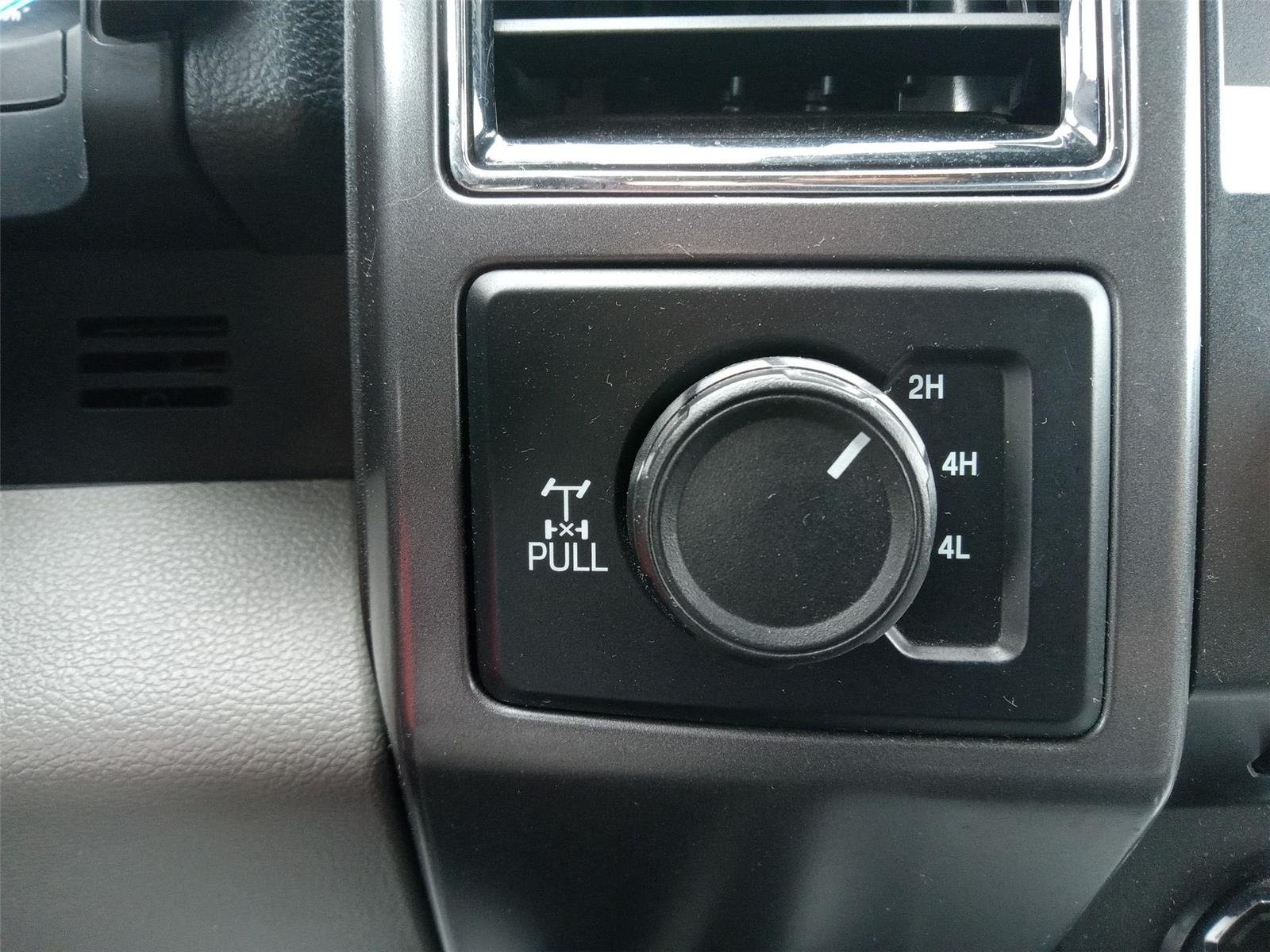 Used 2018 Red Ford XLT image 22