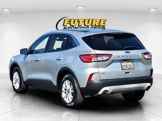 Used 2020 Silver Ford SE image 6