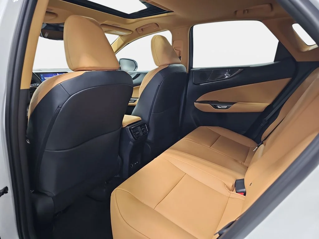 New 2026 Ultra White Lexus PREMIUM image 11