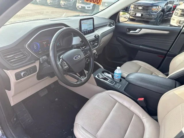 Used 2022 Stone Blue Metallic Ford SEL image 8