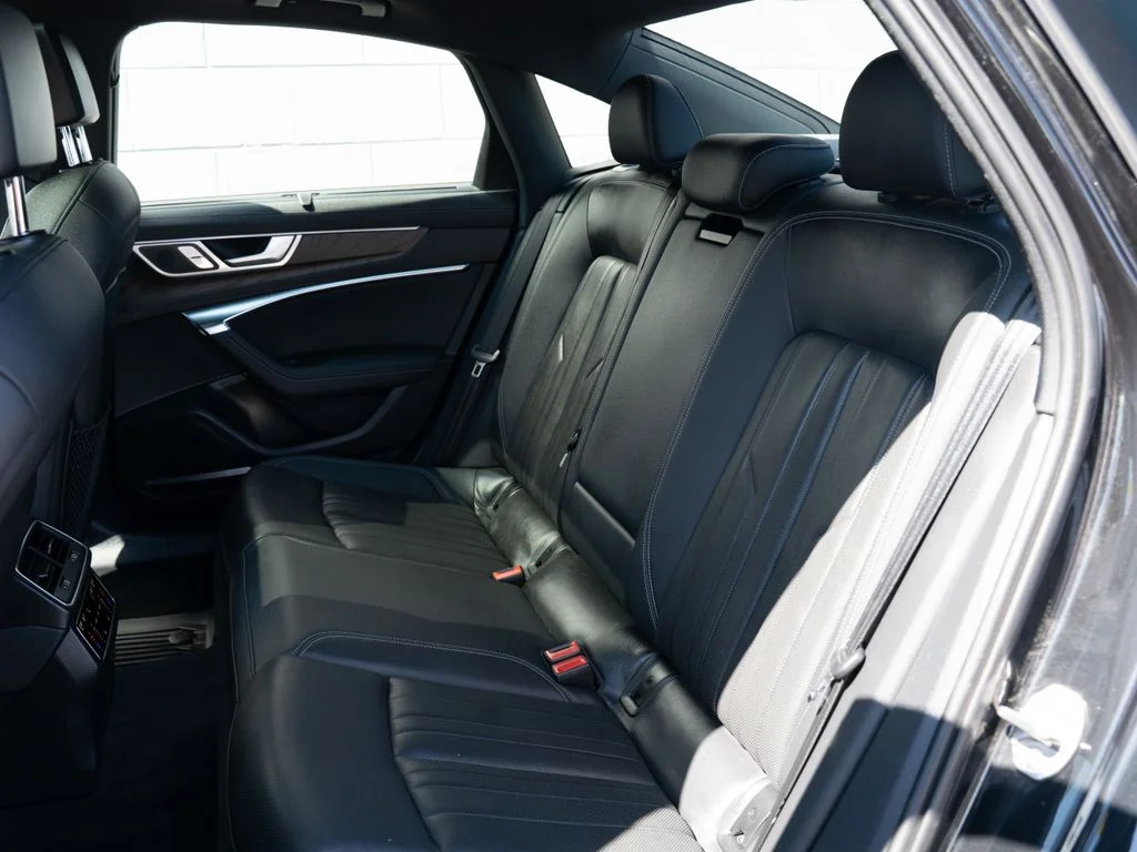 Used 2019 Black Audi 3.0T Prestige image 18