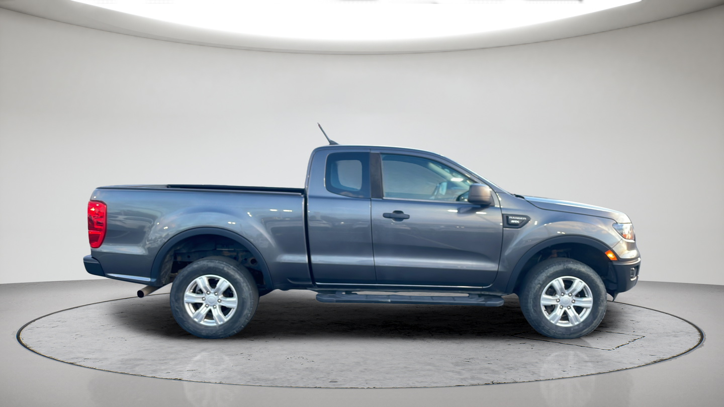 Used 2020 Gray Ford XL image 2
