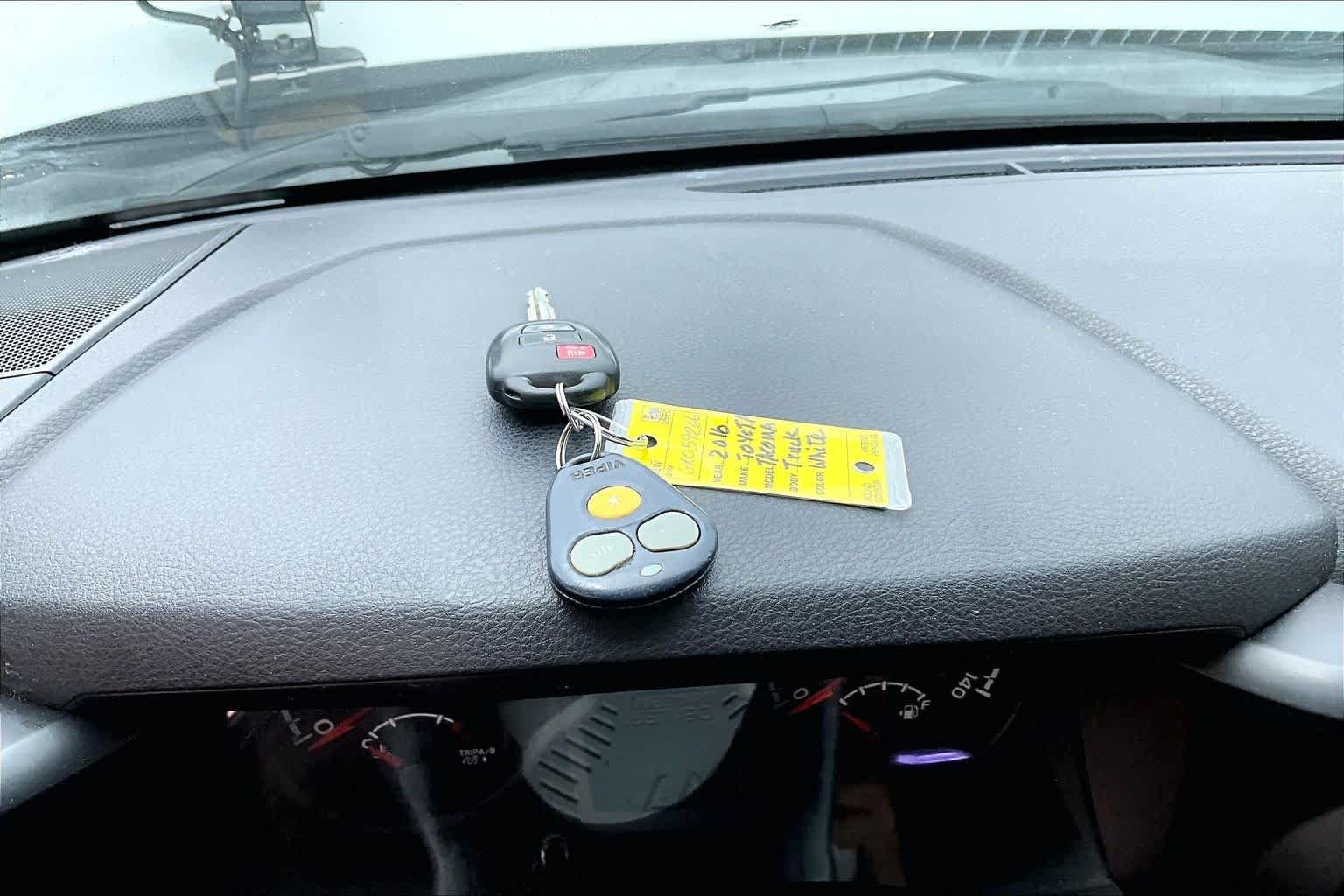 Used 2016 Super White Toyota SR image 14