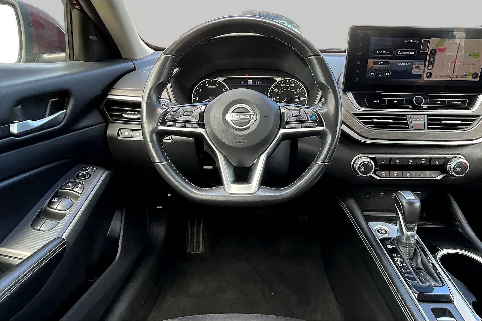 Used 2024 Garnet Pearl Metallic Nissan 2.5 SV image 6