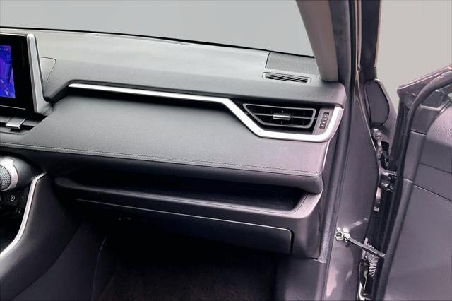 Certified Used 2023 MAGNETIC GRAY MET. Toyota  image 19