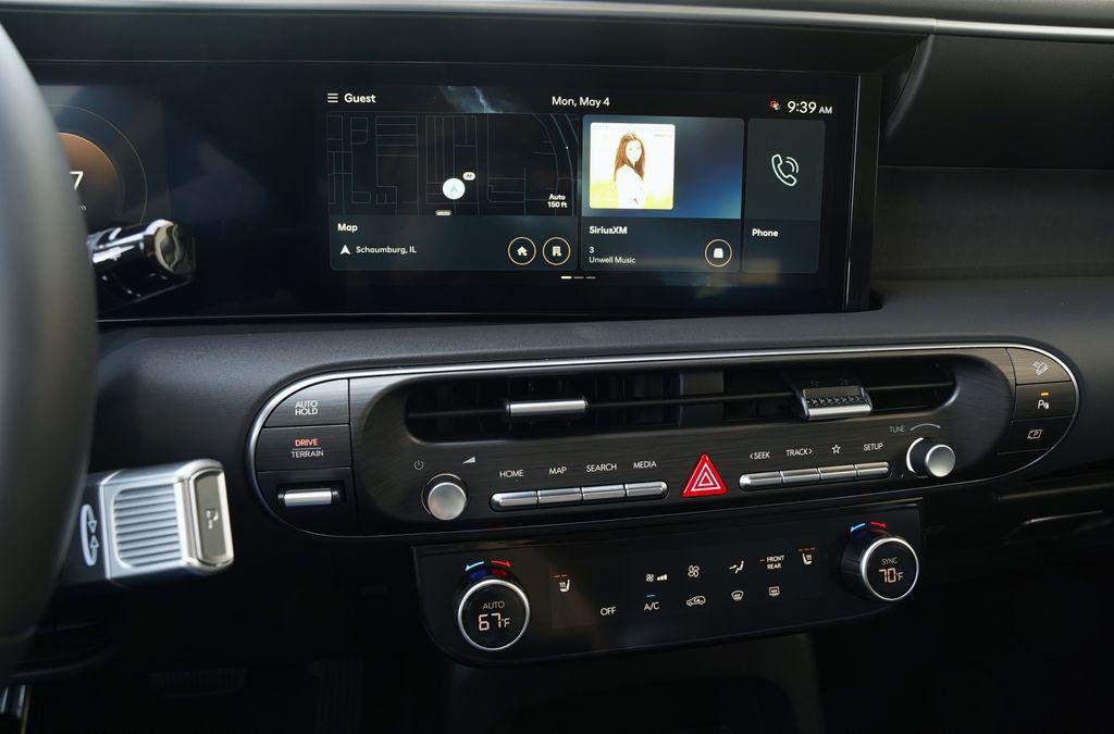 New 2026 Abyss Black Pearl Hyundai SEL image 13