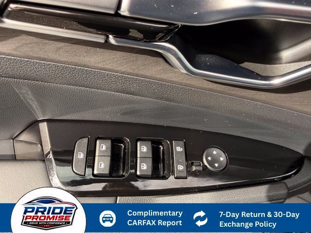 Used 2024 Black Kia X-Line image 23