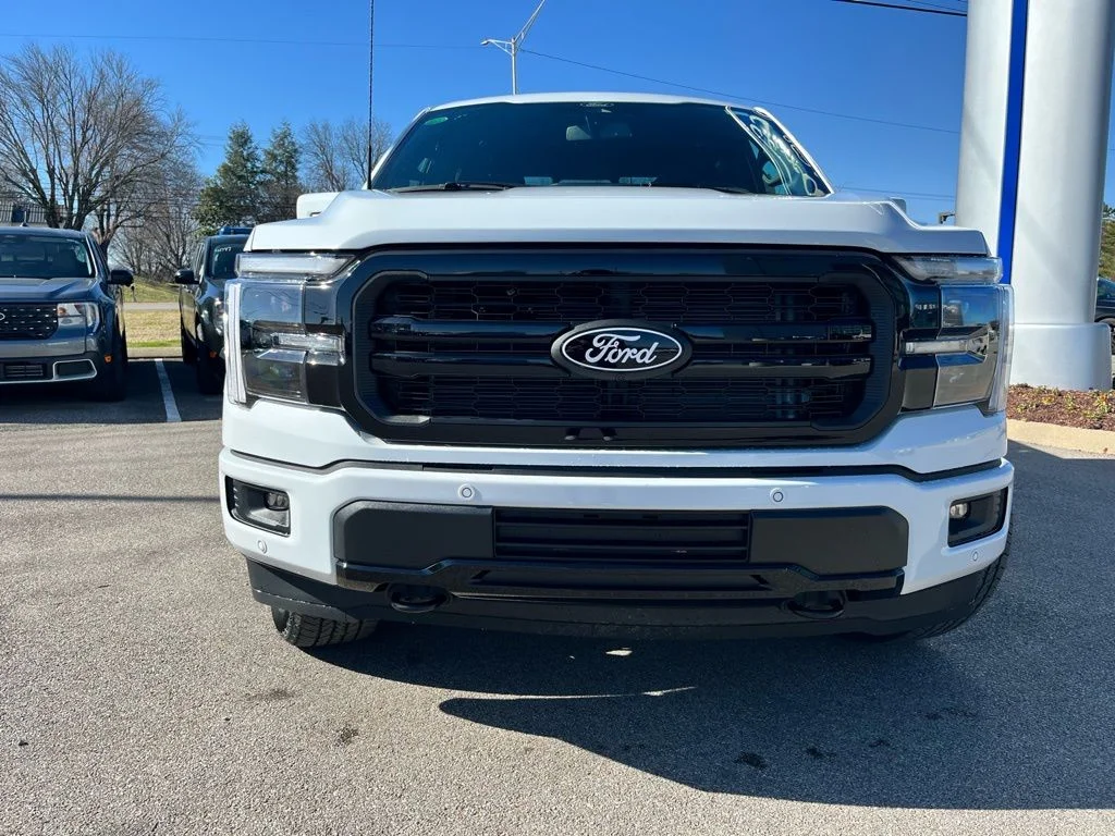 New 2026 White Ford Lariat image 2