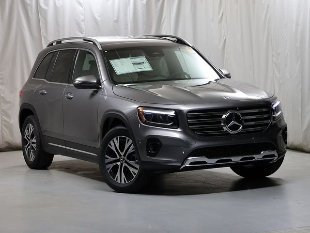 2026 Mercedes-Benz GLB GLB 250 4MATIC's photo