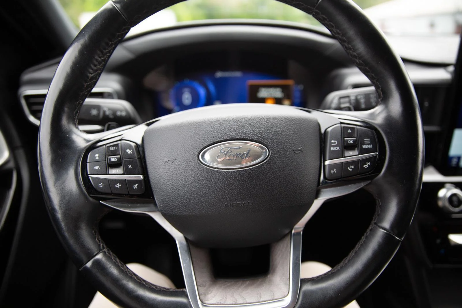 2021 Ford Explorer Platinum - Photo 11