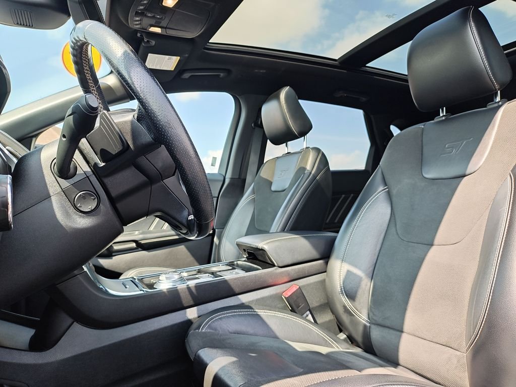 Used 2020 Black Ford ST image 13