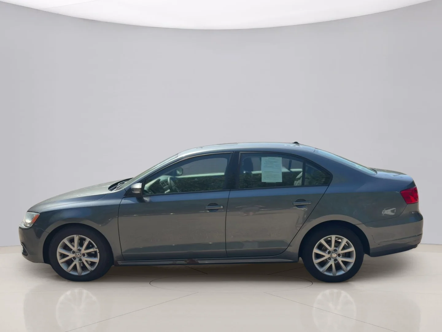 Used 2011 Black Volkswagen SE image 2