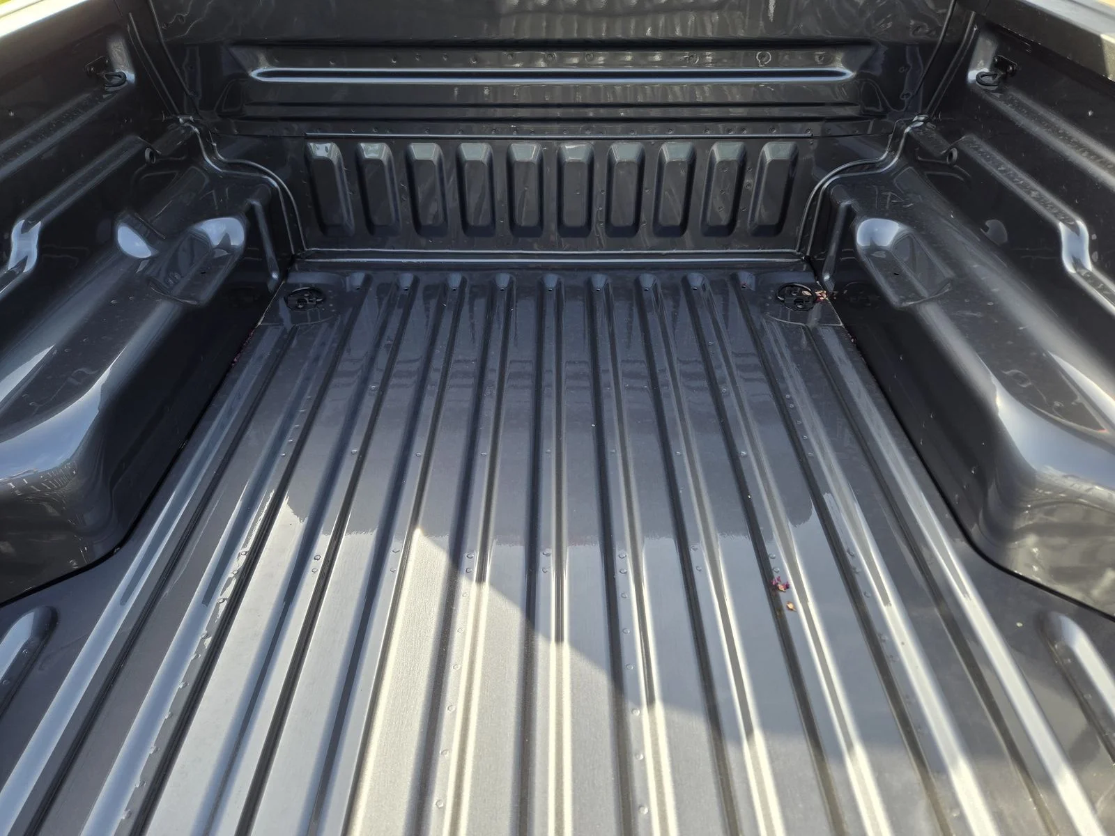 New 2026 Carbonized Gray Metallic Ford XLT image 20
