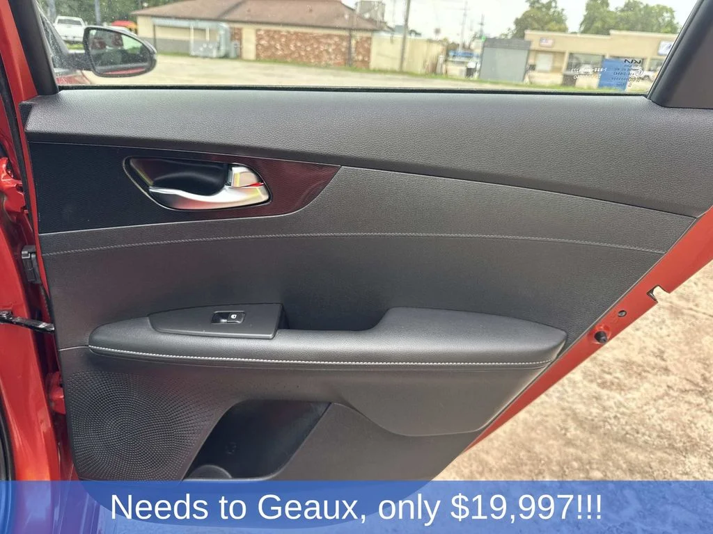 Used 2023 Red Kia GT-Line image 25