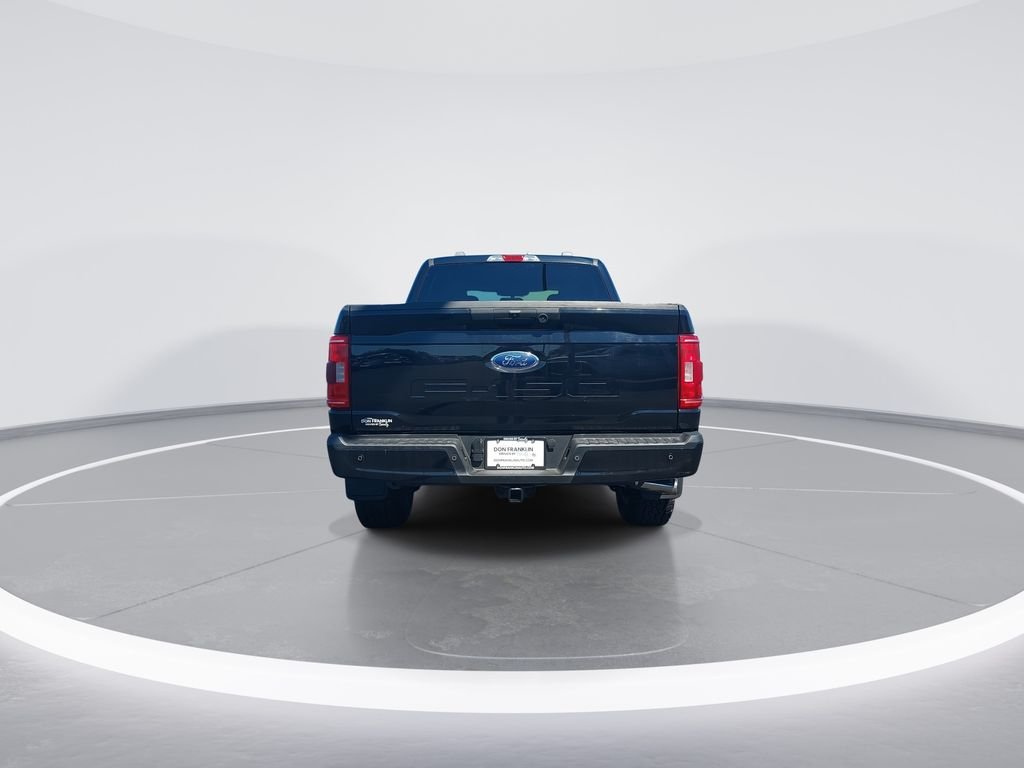 Used 2022 Black Ford XLT image 7