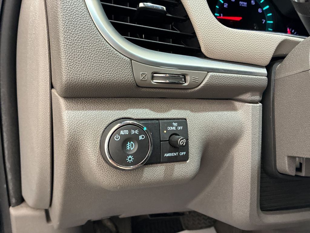 Used 2013 Gray Chevrolet 2LT 2LT image 21