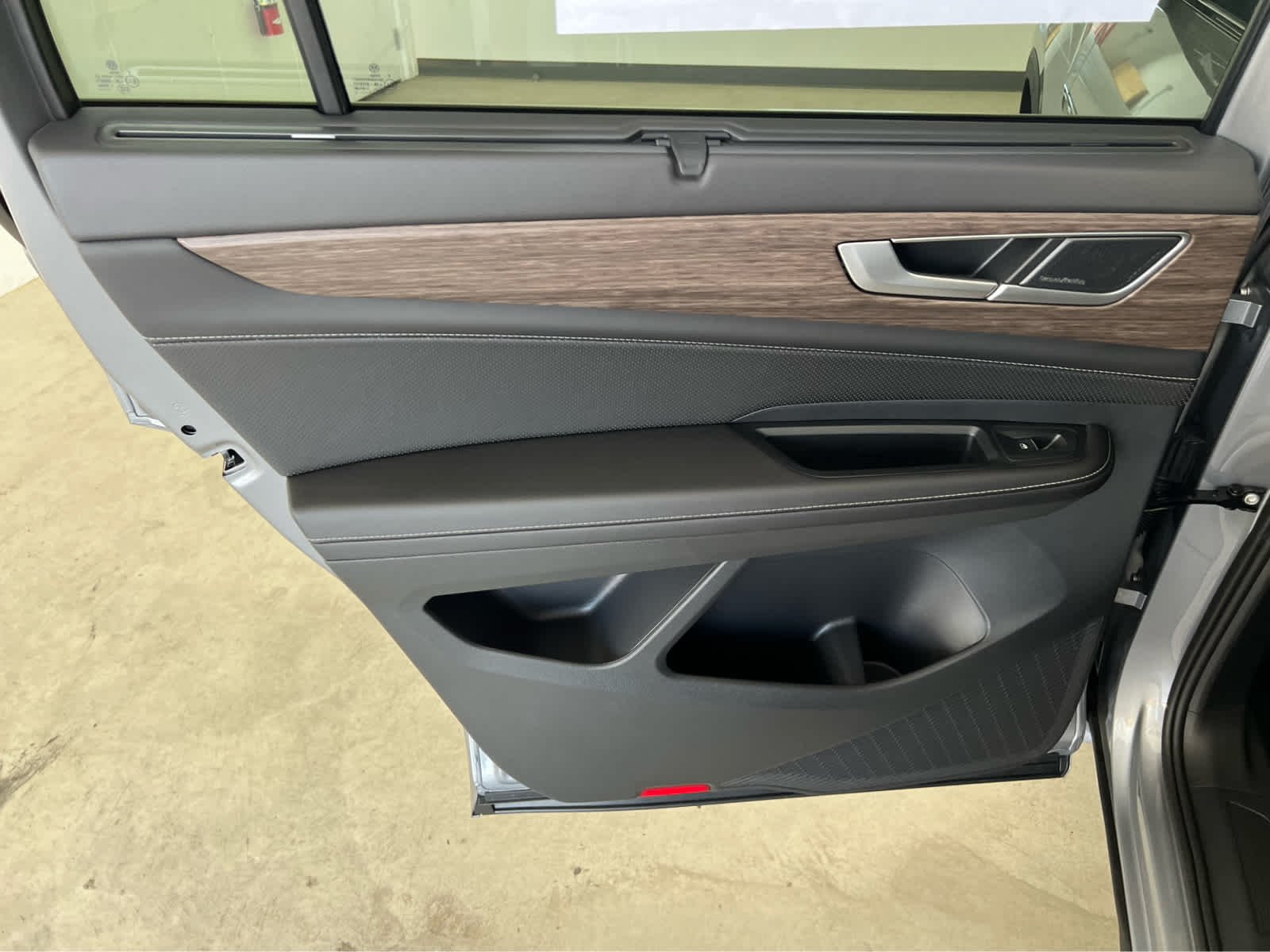 2026 Volkswagen Atlas SEL Premium R-Line - Photo 28