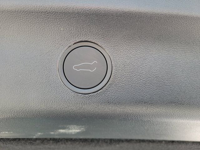 2021 Tesla Model Y Long Range - Photo 7