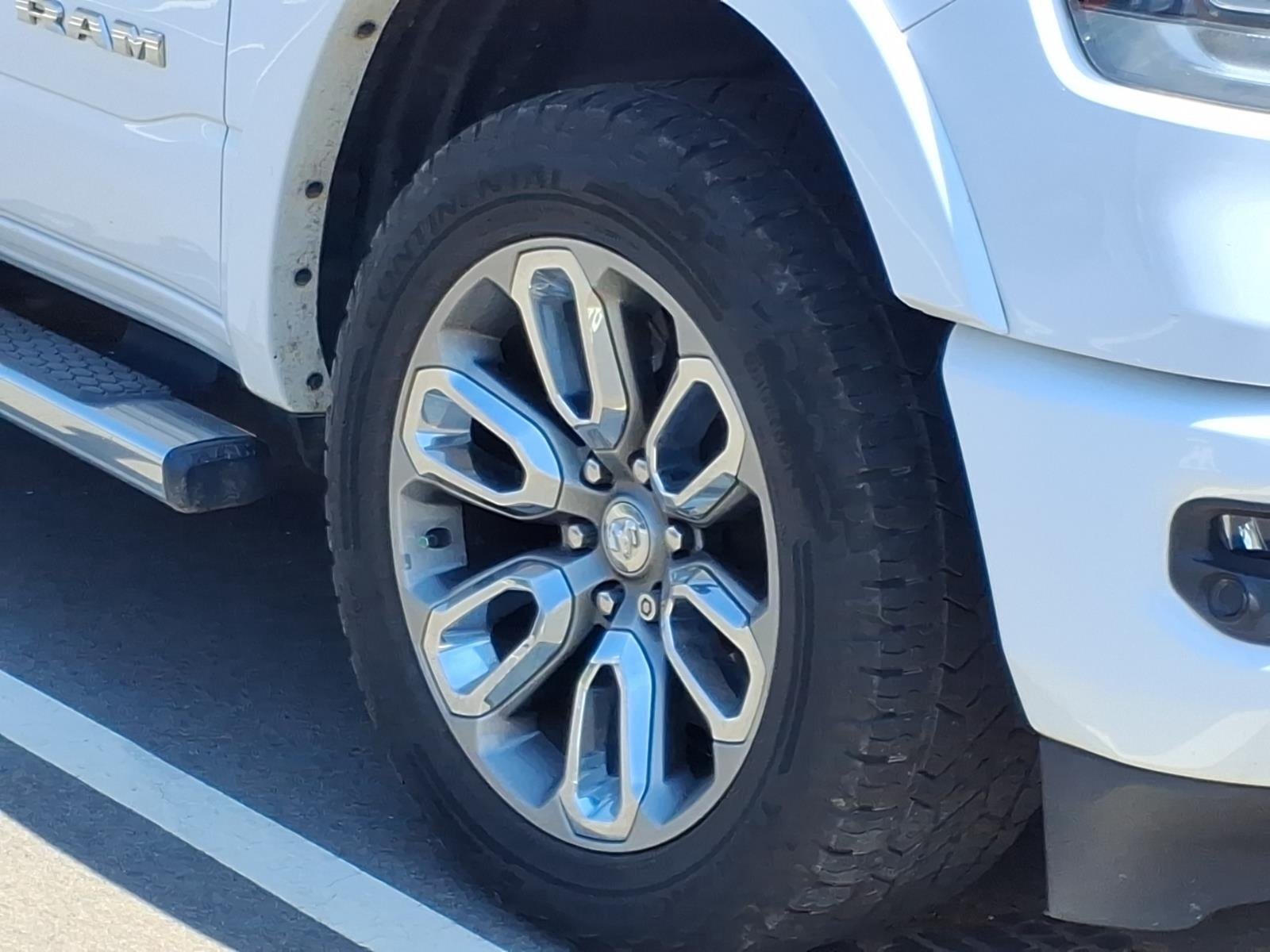 Used 2020 Bright White Clearcoat Ram Laramie image 8