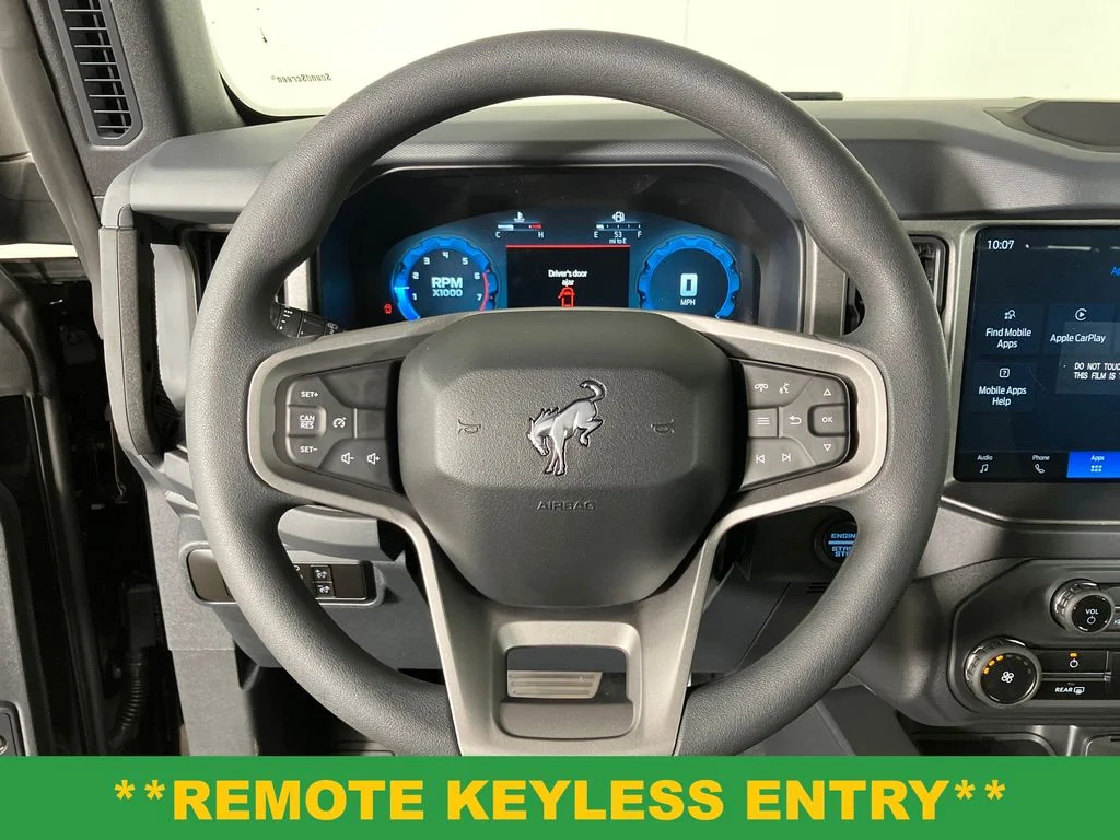 2025 Ford Bronco 4-Door Base - Photo 16