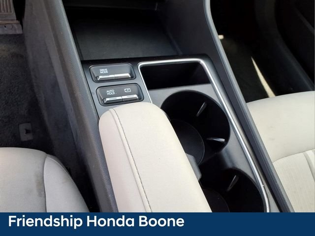 Used 2024 Silver Hyundai SEL image 27