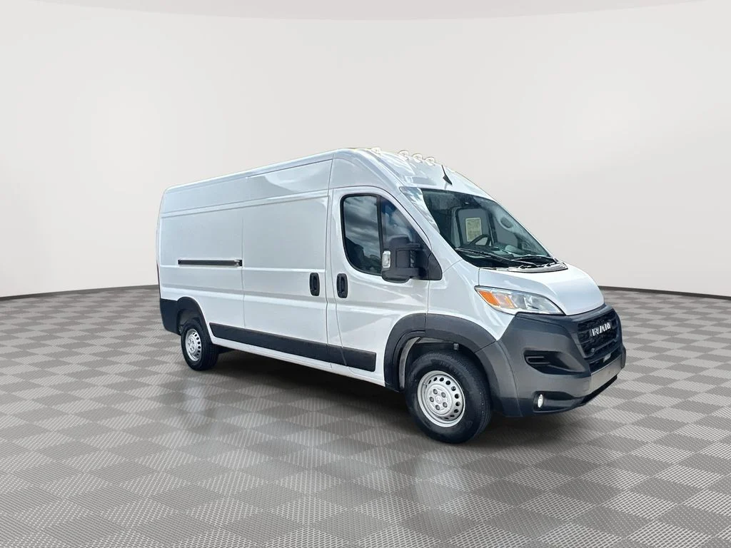 Used 2025 White Ram High Roof image 2