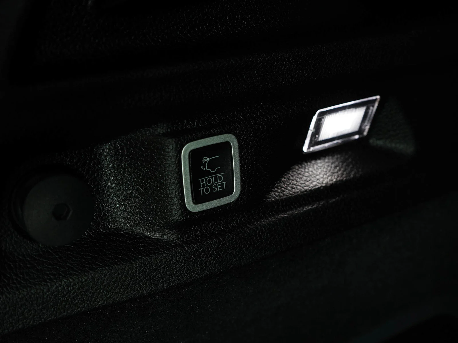 Used 2024 Bright White Clearcoat Jeep Summit image 36