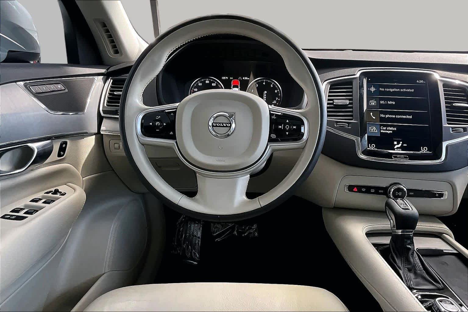Used 2021 Crystal White Metallic Volvo Momentum image 6