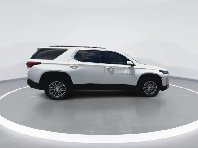 Used 2022 White Chevrolet LT image 12