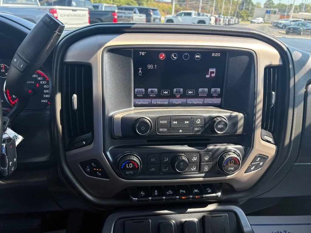 Used 2016 LIGHT STEEL GRAY METALLIC GMC Denali image 16