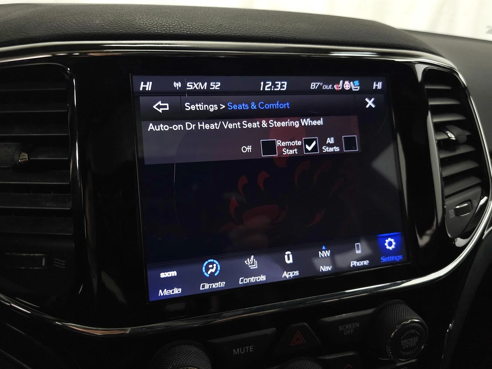 Used 2020 Black Jeep Trailhawk image 26