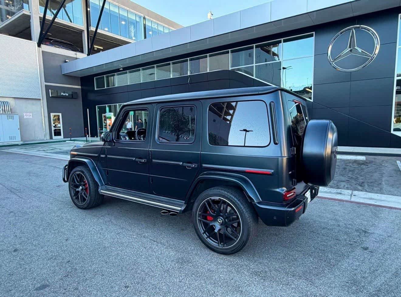 Certified Used 2023 MANUFAKTUR Night Black Magno Mercedes-Benz AMG® G 63 image 3