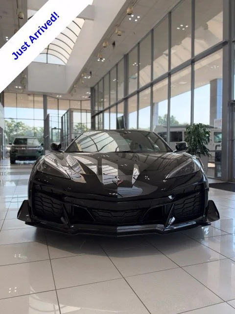 Used 2026 Black Chevrolet Z06 image 5