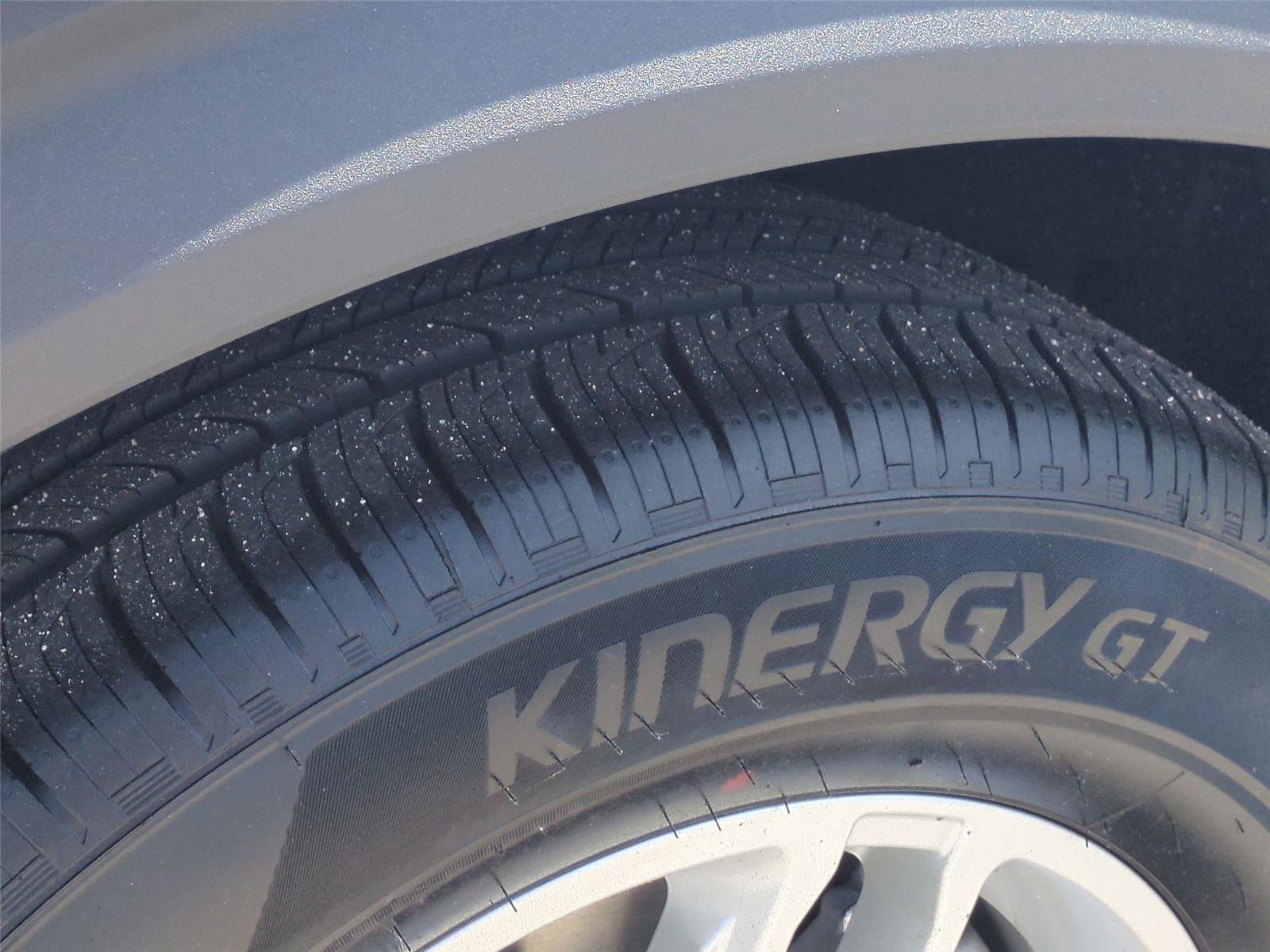 New 2026 Carbonized Gray Metallic Ford Active image 13