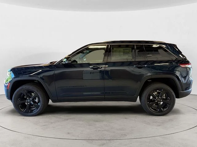 New 2027 Blue Jeep Limited image 2
