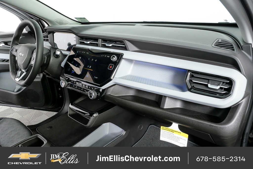 2027 Chevrolet Bolt RS - Photo 22