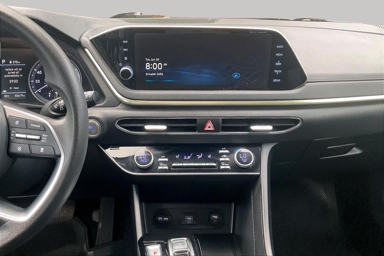 Used 2023 Hampton Gray Hyundai SEL image 7