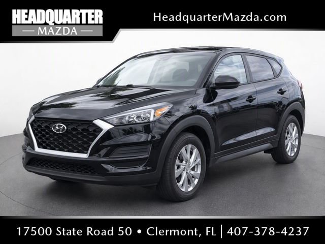 Used 2019 Black Hyundai SE image 1