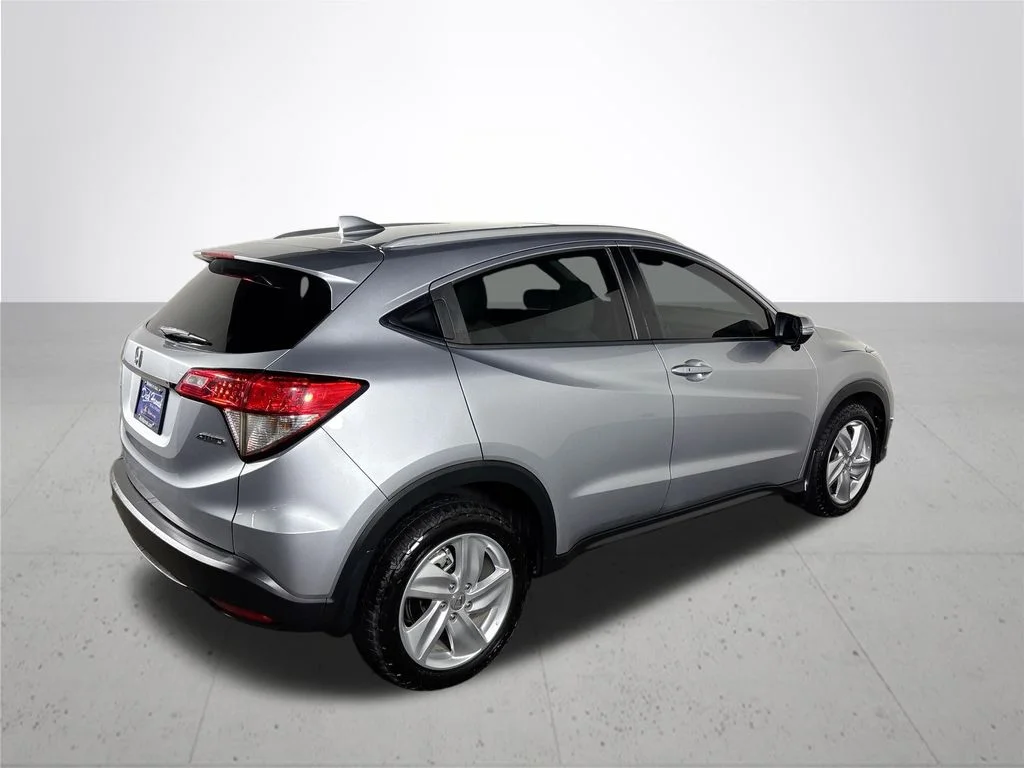 Used 2019 Silver Honda EX image 6