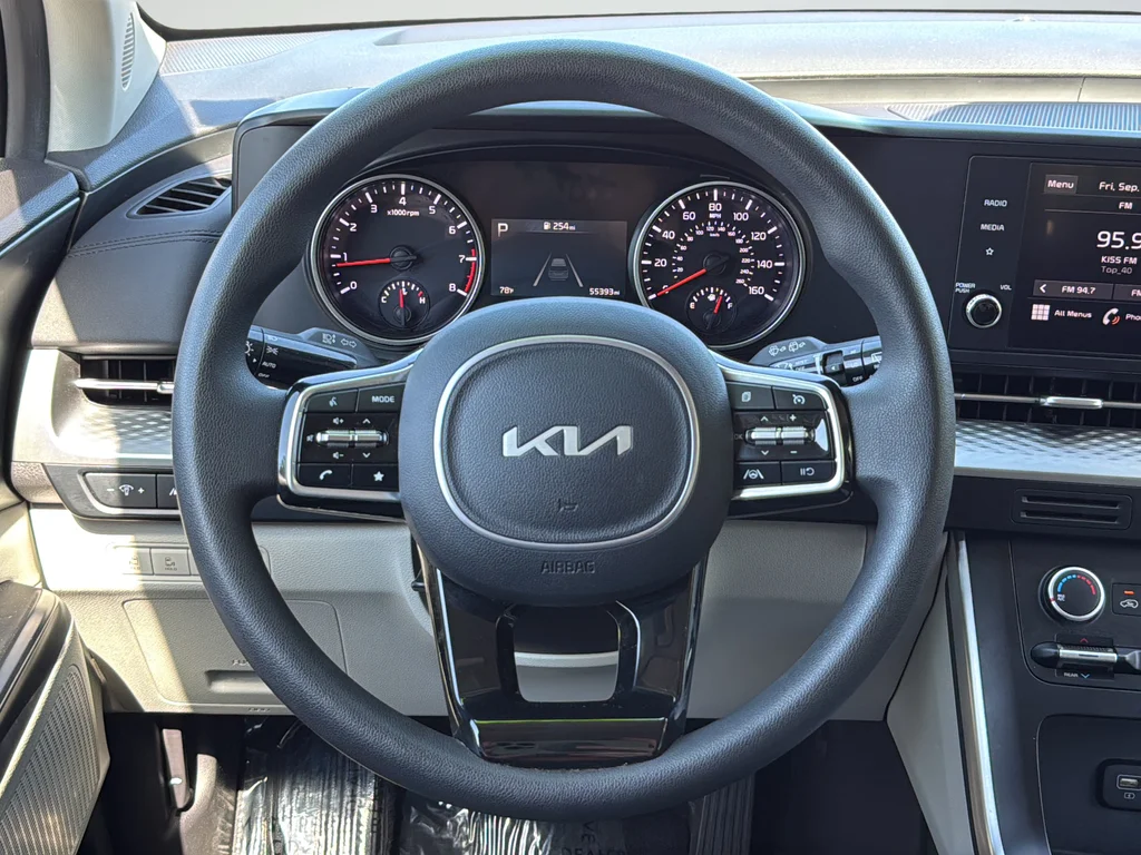 Used 2024 White Kia LX image 28